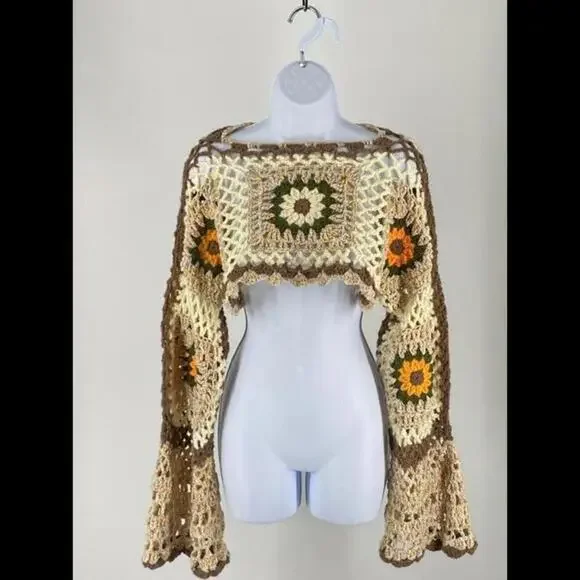 Vintage Crocheted Bell Sleeve Crop Top - Picture 4 of 5